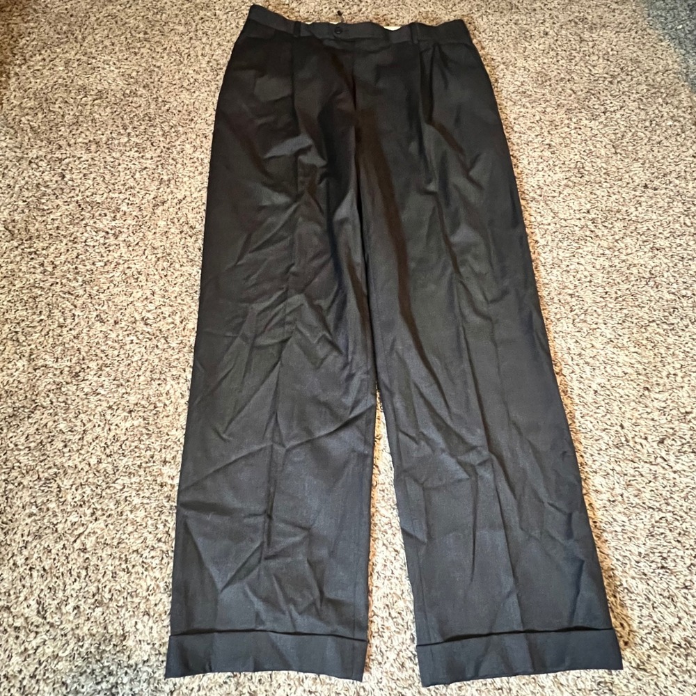 Zanella‎ Bennett Black 100% Virgin Wool Pleated Cuffed Dress Pant Size 38